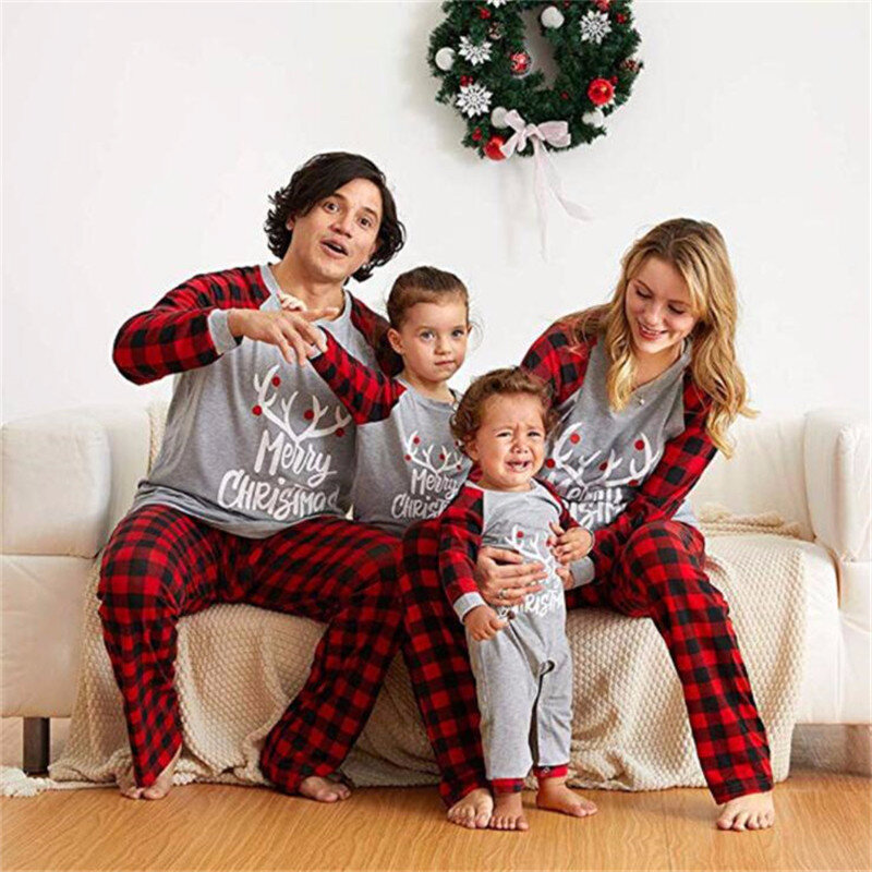 Família de natal combinando roupas mãe filha pijamas conjunto pai filho bebê crianças elk imprimir xadrez terno para a família casa pijamas conjunto