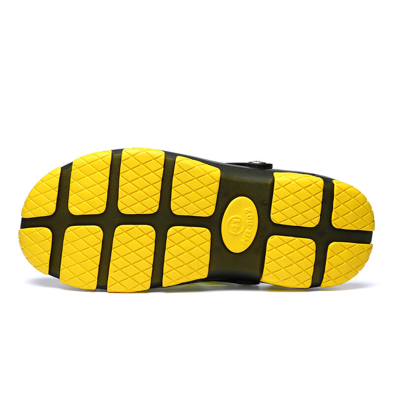 Neue Sommer Mode Turnschuhe Männer Schuhe Outdoor Hausschuhe Mode Strand Sandalen Gelee Atmungs Flip-Flops Hohl Casual Schuhe