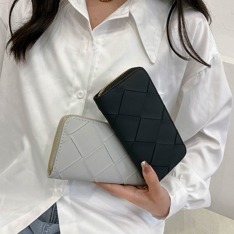 Portafogli da donna moda portafoglio intrecciato a mano borse lunghe da donna Designer di marca pochette in pelle Pu con cerniera tasca portamonete