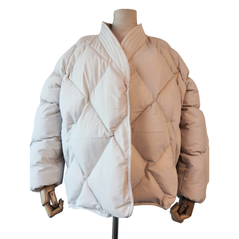 Новинка 2023, дизайнерская женская зимняя однотонная блестящая женская толстая Высококачественная Студенческая верхняя одежда, милая Женская куртка, размер