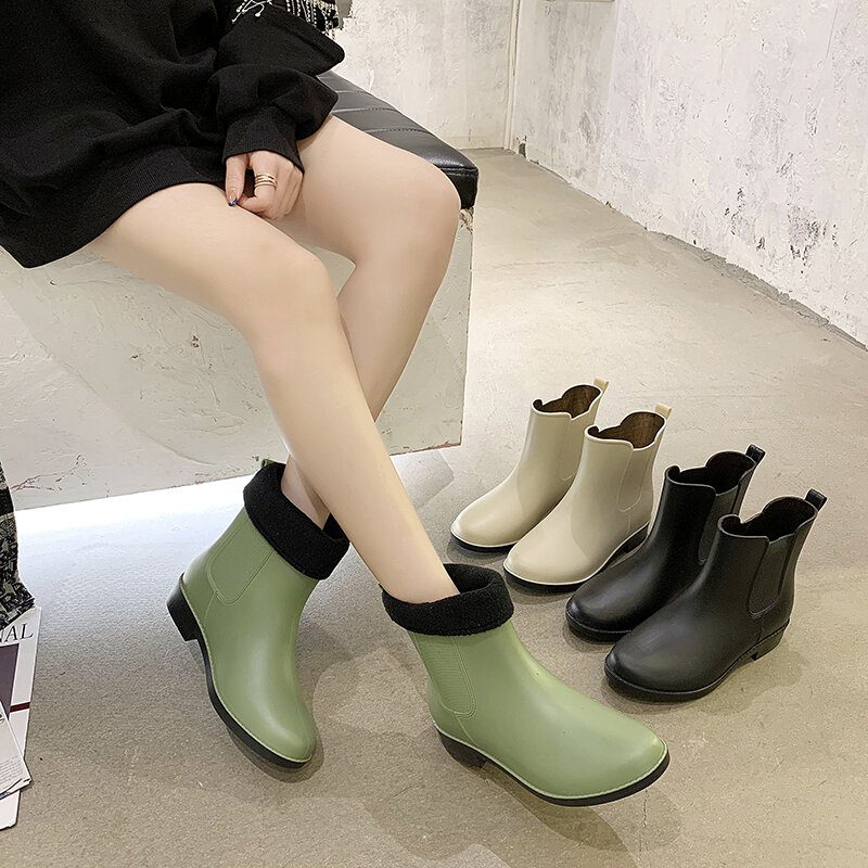 Menina de luxo botas chuva pvc designer à prova dwaterproof água chuva botas curta versão coreana couvre chaussure pluie chuva acessórios ll50yx