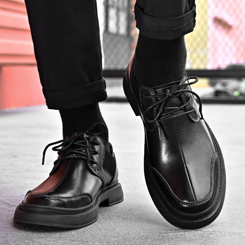Sapatos casuais masculinos de couro, calçados respiráveis para homens