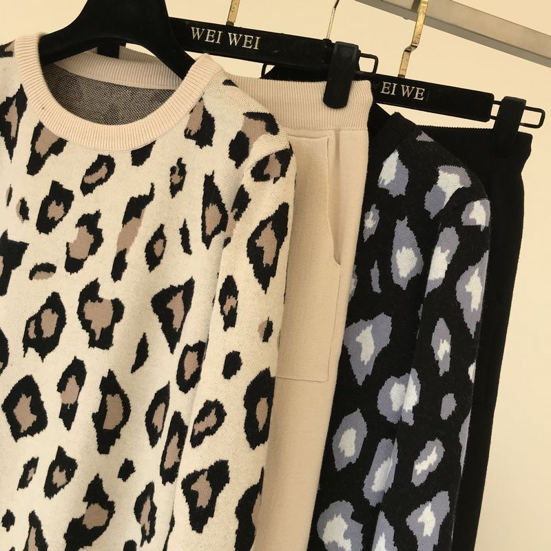 Streetwear leopardo impresso malha dois peice terno feminino manga longa o pescoço camisola topos + cor sólida harem calças casual agasalho