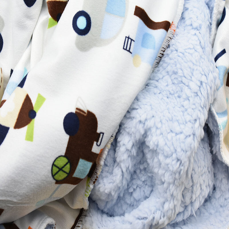 Short Plush Fluffy Baby Blankets Multi-Purpose Towel Excellent Water Absorption Baby Bath Towel