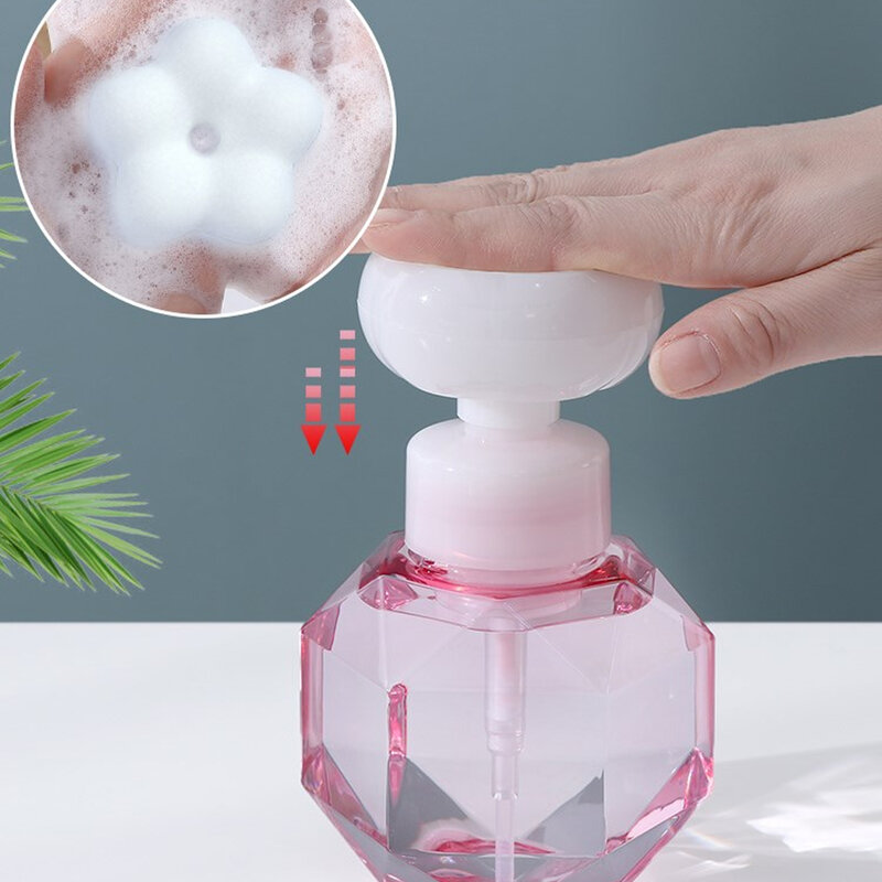 Garrafa clara plástica da bomba da espuma do gel do chuveiro do curso da garrafa para o banheiro espuma da forma da flor 300ml para o distribuidor de sabão