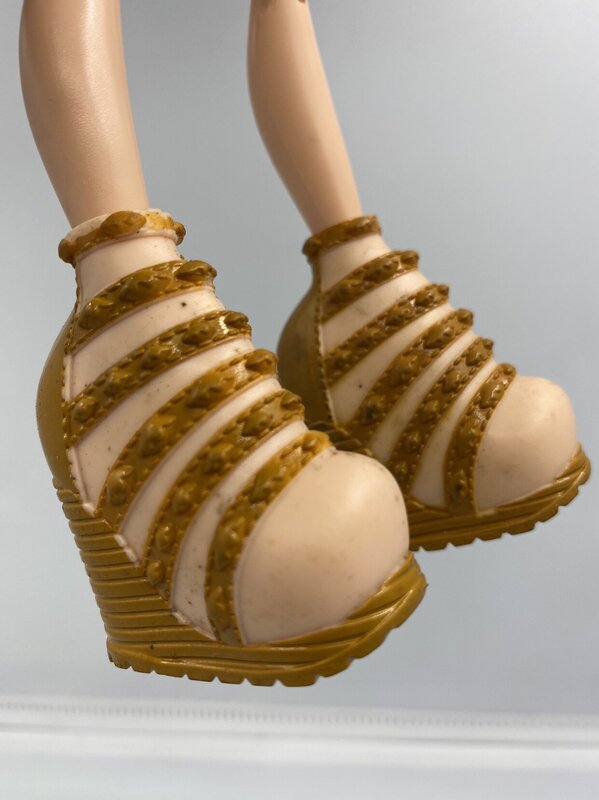 shoes  for doll dressing up and changing multi-joint  doll change makeup doll gift