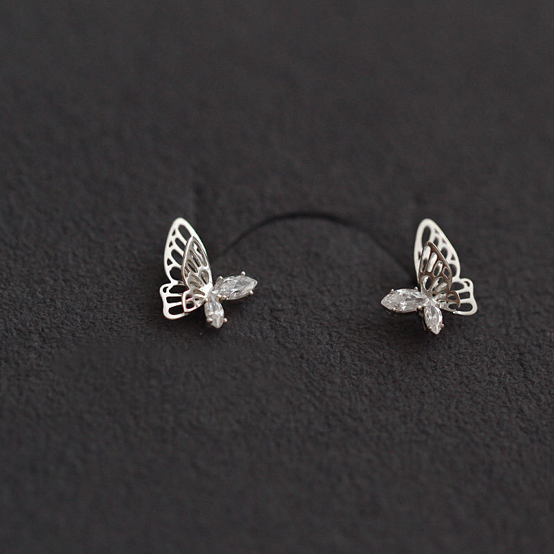 Japan and South Korea hollow three-dimensional zircon butterfly earrings, elegant and exquisite mini earrings