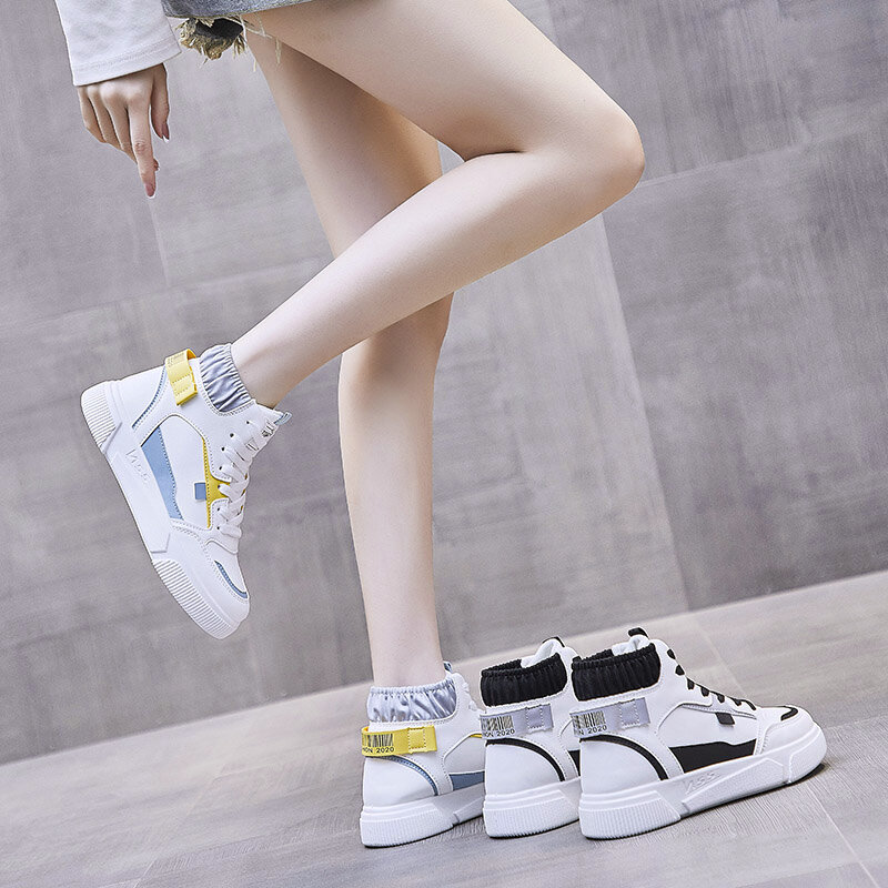 Lançamento tênis femininos plataforma alta primavera sapatos vulcanizados brancos pretos. tênis casuais antiderrapantes confortáveis, calçados kawaii