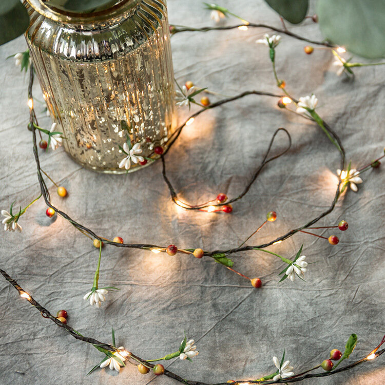 Cadena de luz de alambre de cobre para decoración de habitaciones, cadena de iluminación de Color de mimbre para el día de Navidad, fruta, luz de alambre de cobre Ins, 2021
