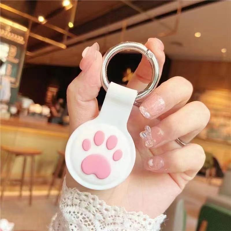 Cão gatos dispositivo anti-perdido é adequado para etiqueta de ar bonito gato pata silicone manga airtags anel capa chaveiro capa protetora