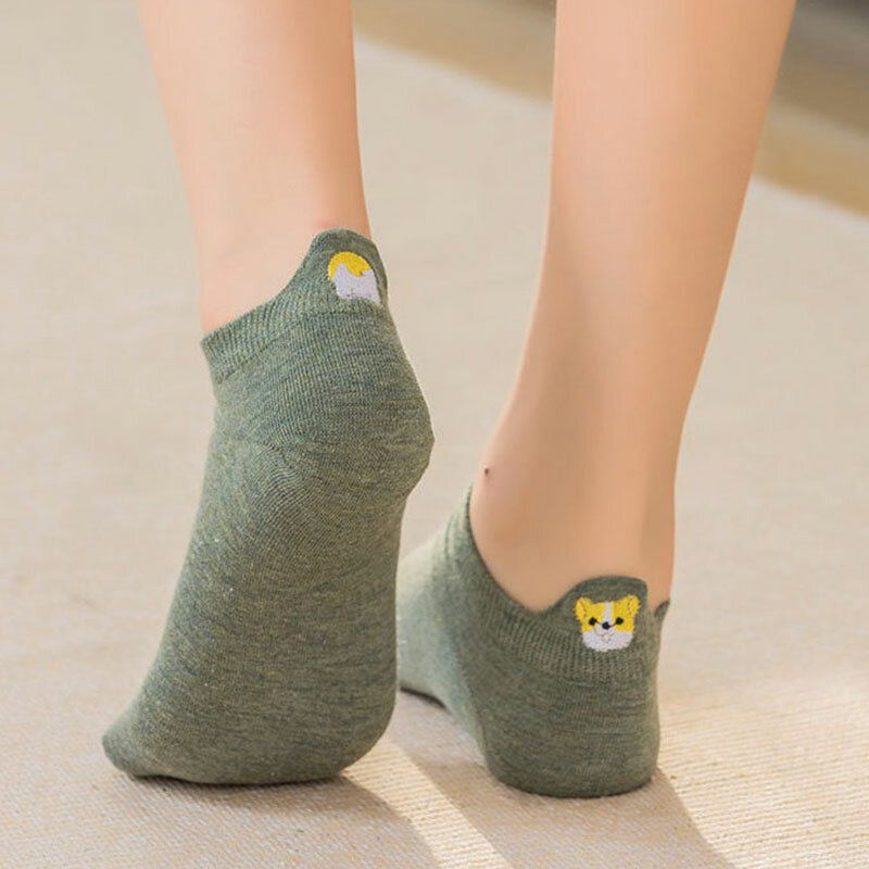 Neue Harajuku Stickerei Tier Nette Lustige Socken Frühling Sommer Hintere Ferse Bunny Karotte Socken Kreative Nette Atmungsaktive Textilien Heißer