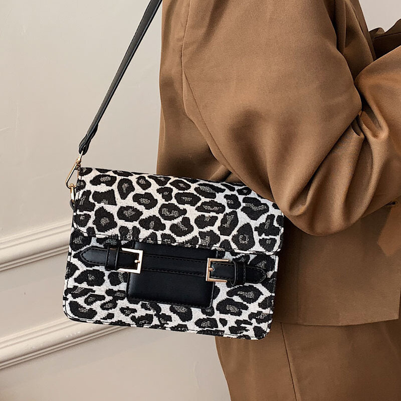Bolso de hombro con estampado de leopardo para mujer, a la moda de lona bandolera, combina con todo, de alta calidad, elegante, monedero cuadrado
