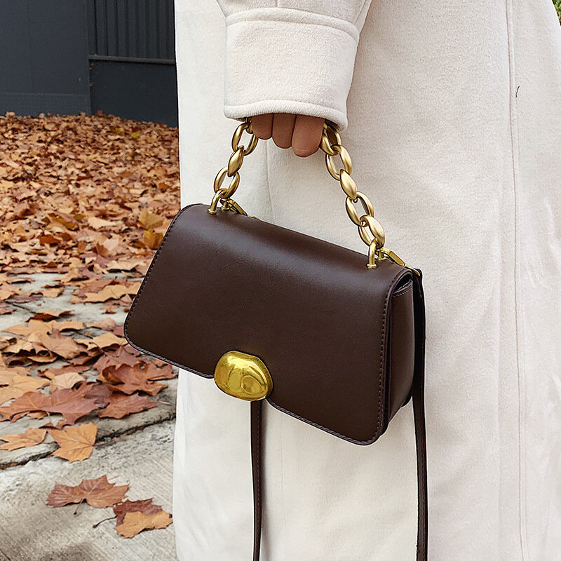 مصمم بولي Chain سلسلة المرأة حقيبة يد 2021 جديد فاخر العلامة التجارية مربع حقيبة كتف للمرأة موضة بسيطة الصلبة المرأة حقيبة ساعي