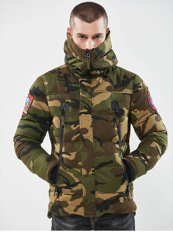 Il più nuovo parka mimetico addensato invernale giacche con cappuccio imbottite in cotone da uomo cappotto da uomo caldo giacca a vento tattica militare