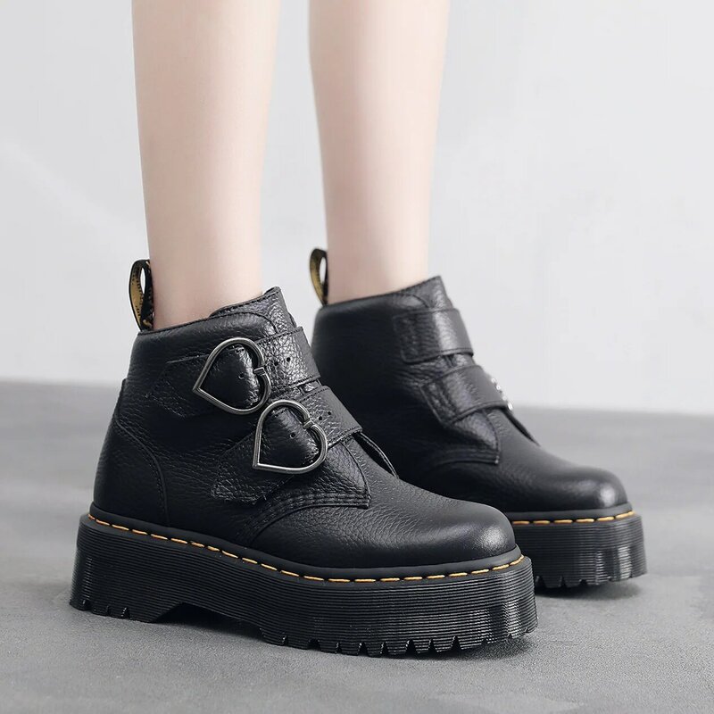 2021 더블 하트 정품 열매 패턴 패션 레이디의 마틴 부팅 5cm 플랫폼 신발 여성