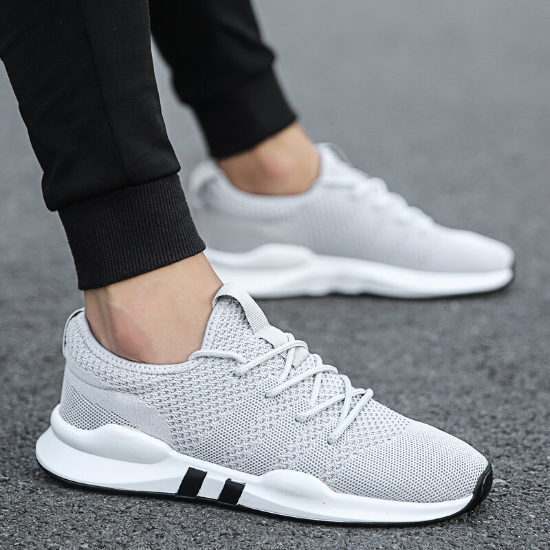 Men Shoes Summer Brand Fashion Men Casual Shoes Lightweight Breathable Men Sneakers Lace Up Gray White Black Red Tenis Man Shoes