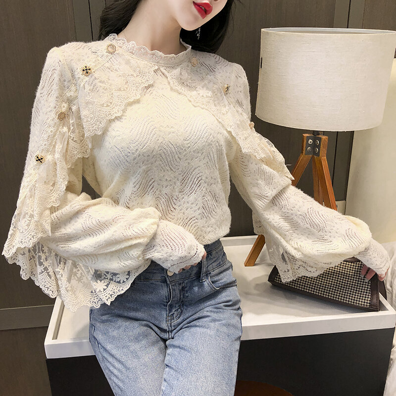 Blusa de renda de crochê para mulheres, camisa branca de manga comprida, chique, com babado, costura, gola alta, para primavera, 2021
