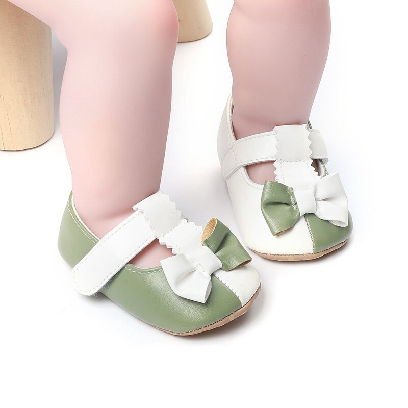 Обувь для новорожденных девочек из искусственной кожи; Мокасины с бантом и бахромой; Мягкая нескользящая обувь; Обувь для малышей