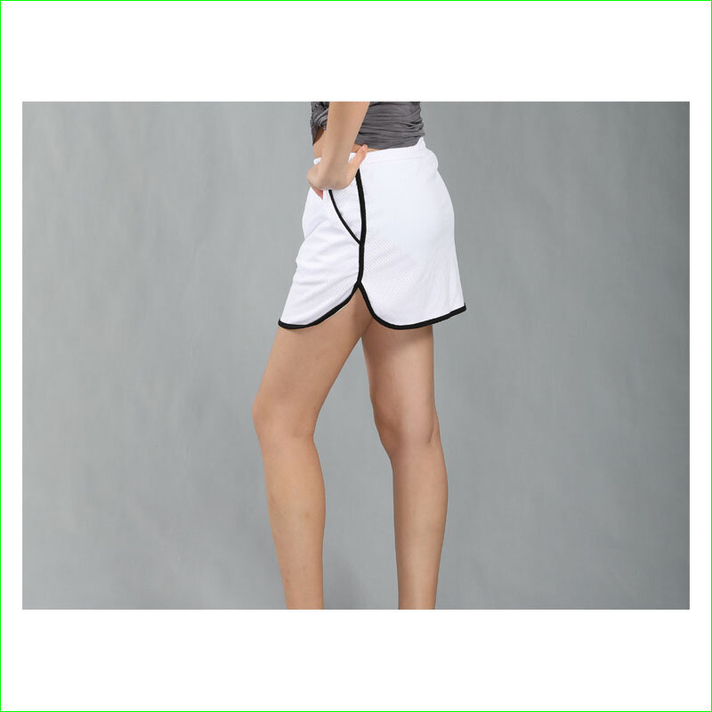 Saia de tênis para mulheres, mini shorts esportivos de poliéster e tecido respirável com secagem rápida para badminton, academia e tênis
