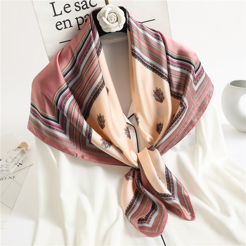 Клетчатая атласная шелковая квадратная дизайнерская бандана, модная женская шаль, шейный платок, глушитель, фуляр, аксессуары