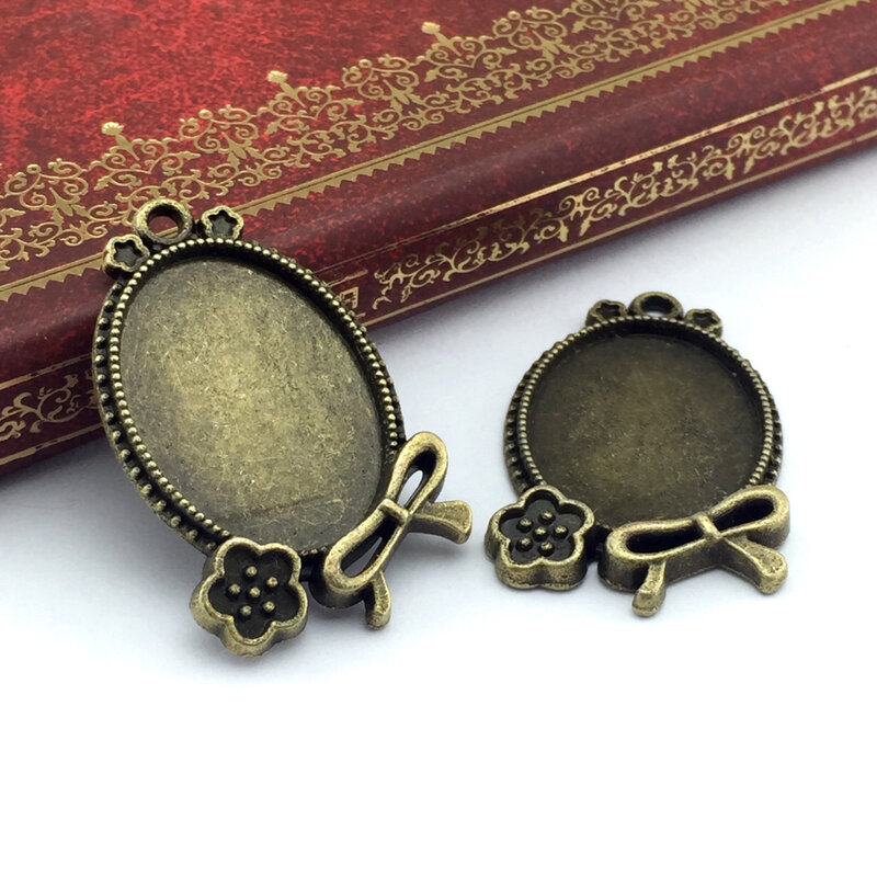 15 x 15 mm Bronze Antique Bijoux Pendentifs Charmes Teddy Artisanat Perles E12