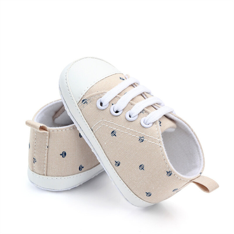 Zapatos informales de lona para cuna de bebé, zapatillas sólidas con estrella, suela antideslizante suave de algodón para recién nacido, primeros pasos