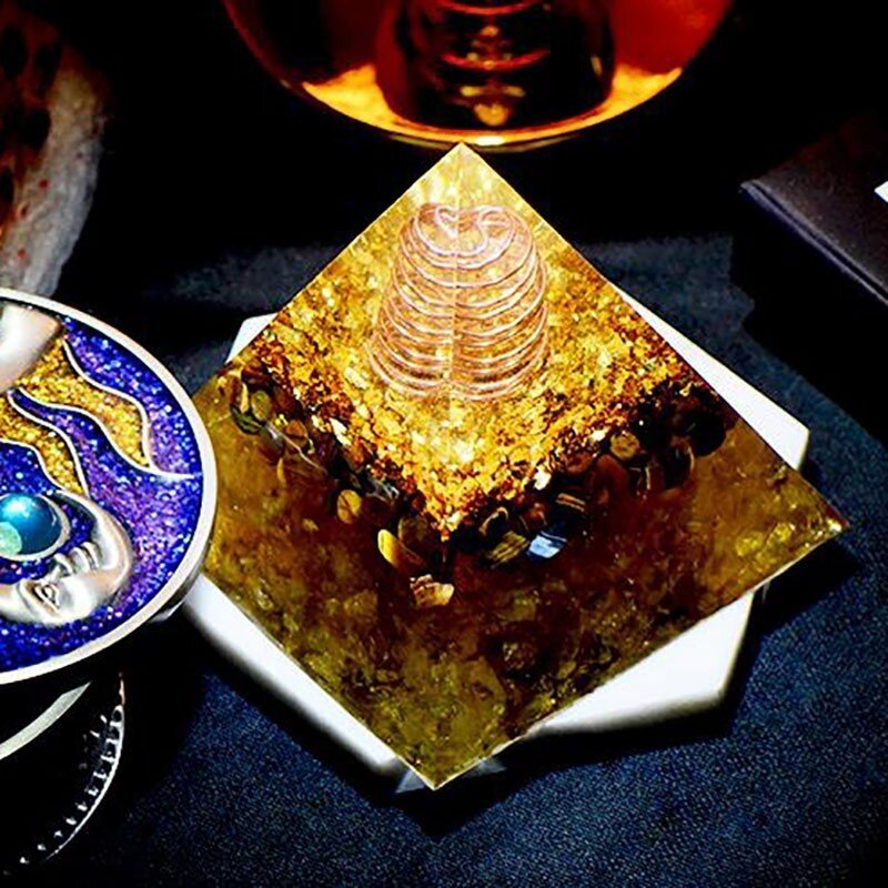 Pirâmide reiki orgonita aura reiki, conversor de pedra de cura, campo magnético mineralcristal, joia de artesanato decorativa de resina