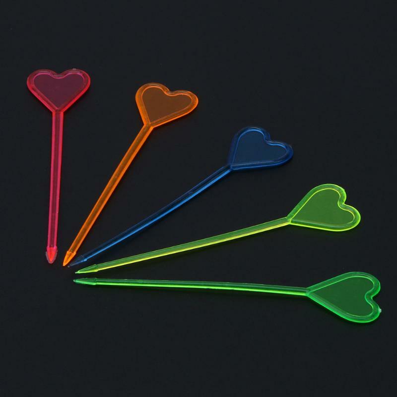 50 un Plástico Desechable colorido palo Amor Corazón Forma de Flecha Tenedor de frutas