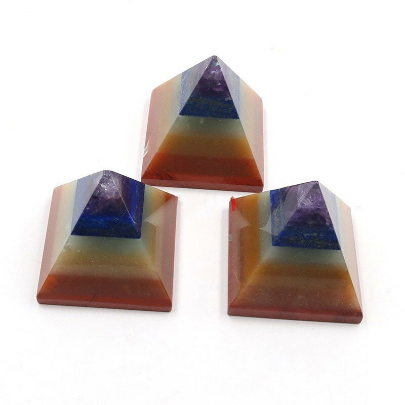 Natuurlijke Hoge Kwaliteit Crystal Stone Kleurrijke Chakra Piramide Yoga Energy Multi Color Stenen Ornamenten Verbeteren Meditatie Vermogen