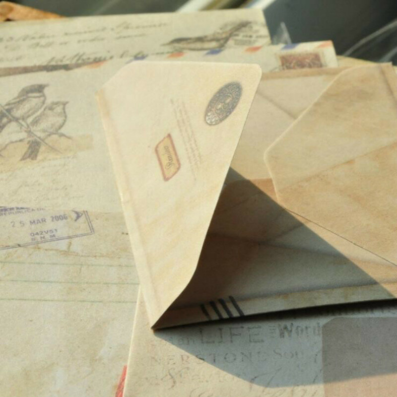 12 Desain Amplop Kertas Lucu Amplop Mini Antik Gaya Eropa untuk Kartu Scrapbooking Hadiah Alat Tulis 03210