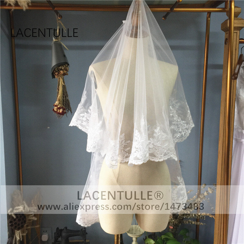 Shoulder Length Short Wedding Bridal Veil with Blushier Plus Comb