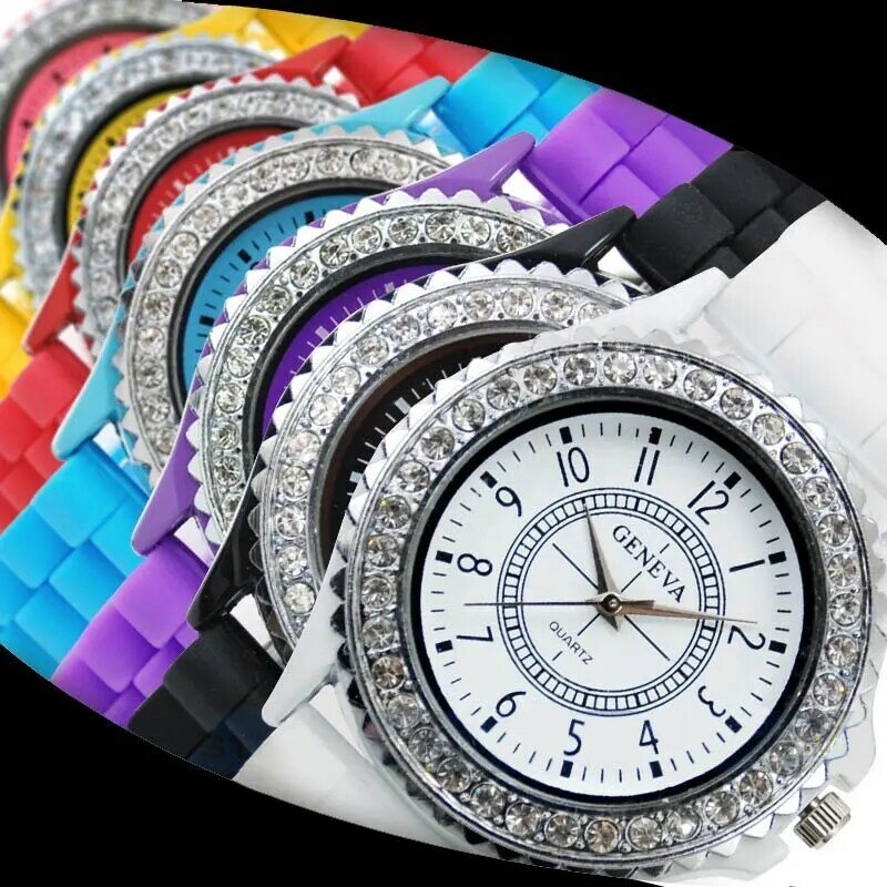 Marca de luxo Relógio de Quartzo de Couro Das Senhoras Das Mulheres Da Moda Relógio de Pulso Pulseira de Strass