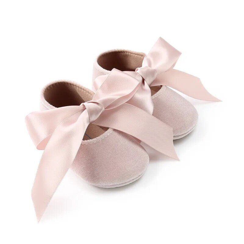 Chaussures de printemps pour bébé fille, chaussures souples antidérapantes avec nœud papillon, chaussures de premier pas en coton pour nouveau-né