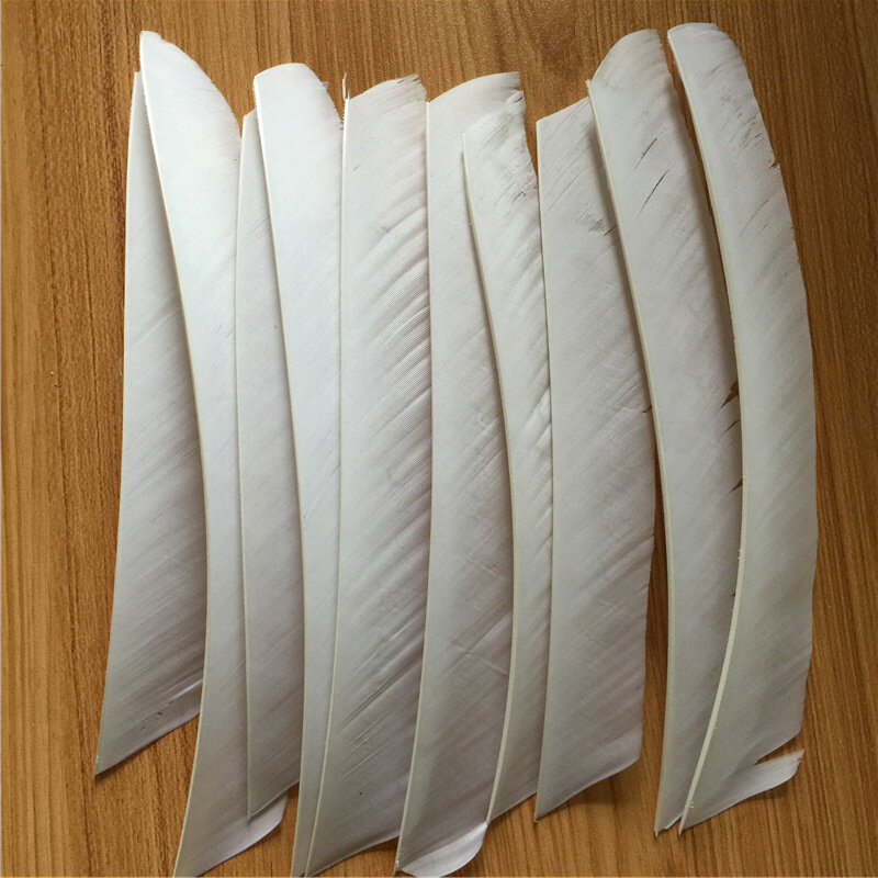50 pcs สีขาวความยาวเต็มจริงตุรกี Feather สำหรับยิงธนูการล่าสัตว์และการถ่ายภาพ Arrow Fletching ใหม่รายชื่อ