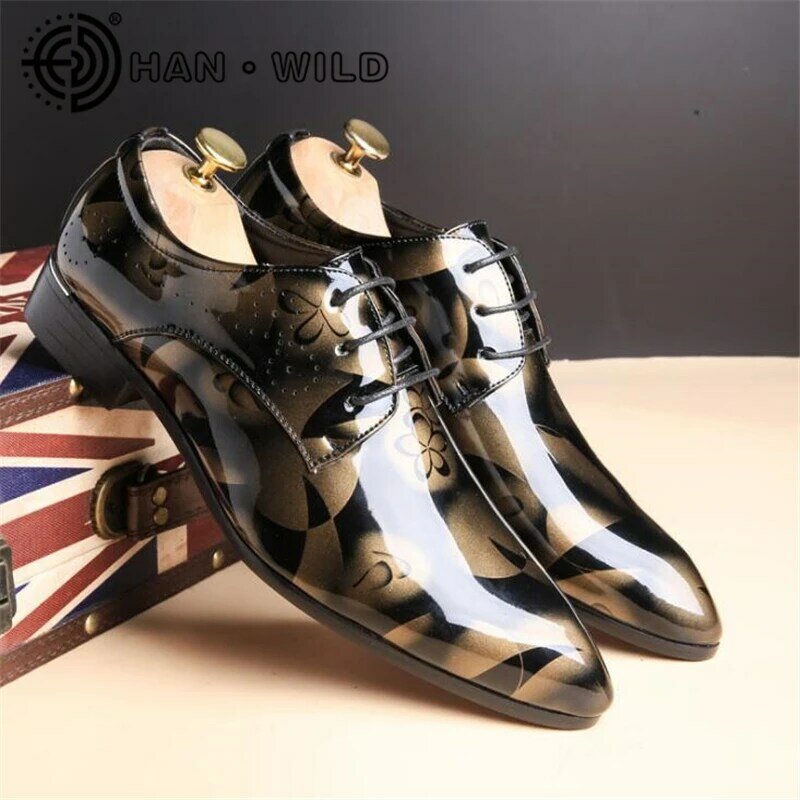 Sapatos de couro de patente de luxo da forma do noivo sapatos de casamento dos homens sapatos de oxford mais tamanho 50