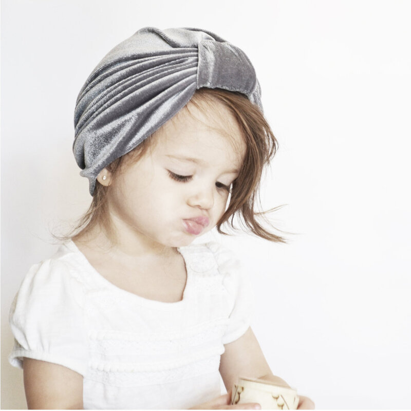 Turbante de terciopelo para niños, gorro de mezcla de algodón para recién nacidos, con nudo superior elegante, accesorios para fotos, regalo de cumpleaños, novedad