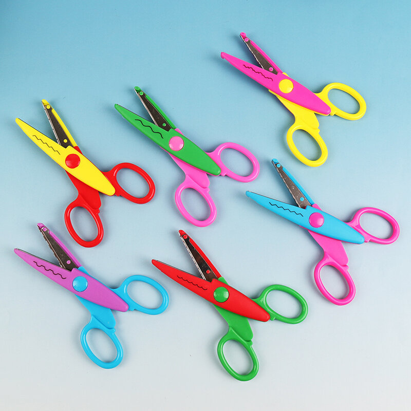 1PC Kids Laciness Scissors Metal and Plastic DIY Scrapbooking Photo Colors Scissors Paper Lace Diary Decoration with 6 Patterns