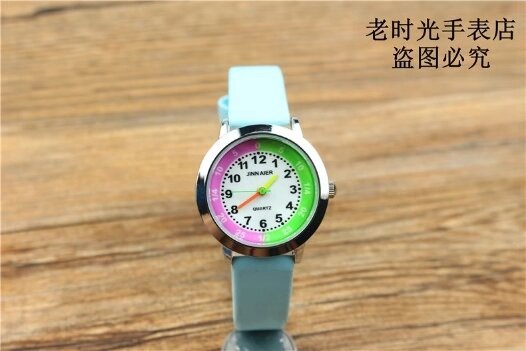 Fashion primary and secondary school students cartoon quartz watch children simple lovely color double spell digital dial watch