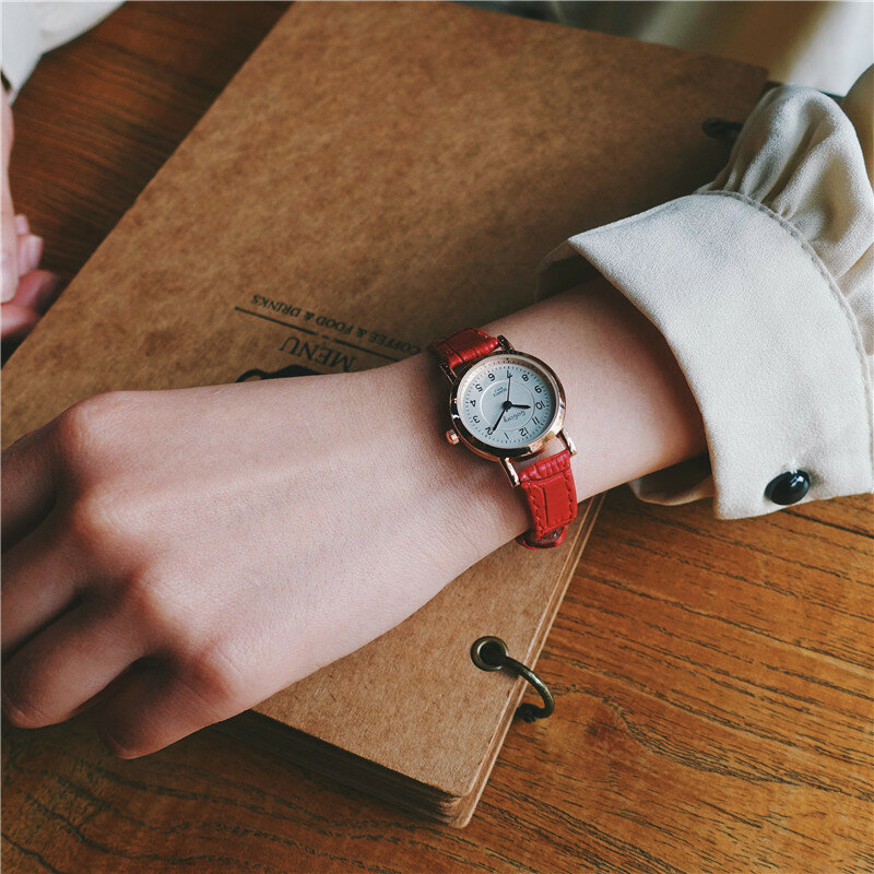 Винтажные кожаные женские маленькие часы с бамбуковым узлом, дизайнерские синие часы с простым циферблатом, модные женские кварцевые наруч...