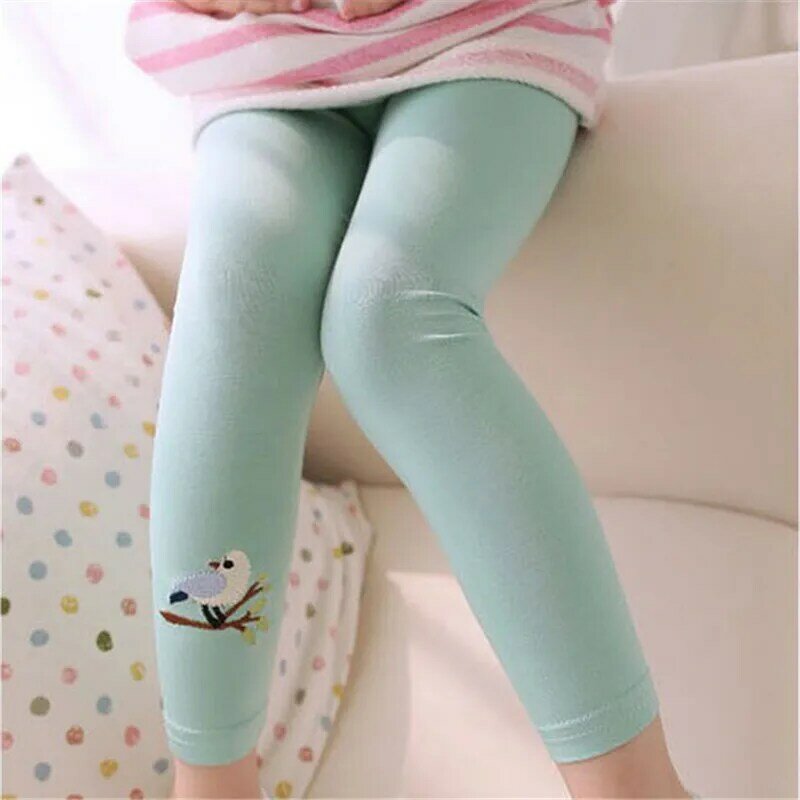 Cute Bird Print Leggings elásticos para meninas do bebê, calças skinny para crianças, verão e outono, 2 a 7 anos