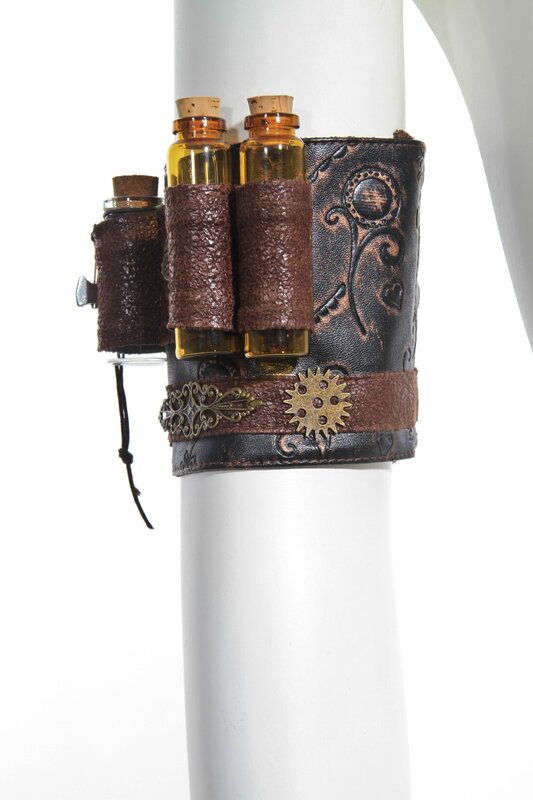 RQ-pulsera gótica de cuero para mujer, con botella de café, tamaño libre, Steampunk, con hacha pequeña colgante