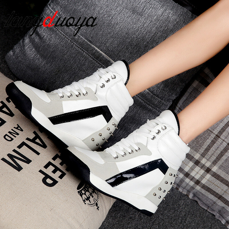 Women Vulcanized Shoes 2021 Women Casual Shoes Platform Hidden Increasing casual Breathable Leather Shoes High Top canvas shoes