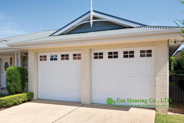 Garaje separado, puerta de garaje aislada seccional automática, puerta de garaje seccional residencial con control remoto a la venta, color blanco