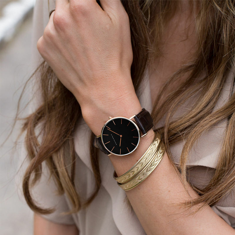 Hannah Martinนาฬิกาข้อมือควอตซ์กันน้ำสีดำนาฬิกาสุภาพสตรีสายหนังลำลองนาฬิกาผู้หญิงBayan Saat