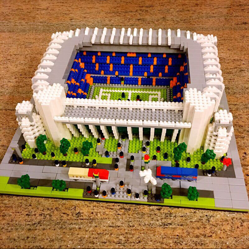 2020 Bóng Đá Sân Old Trafford Sân Camp Nou Sân Bernabeu San Sir Sân Vận Động CLB Real Madrid Hình Câu Lạc Bộ Barcelona Kim Cương Khối Xây Dựng Đồ Chơi Quà Tặng