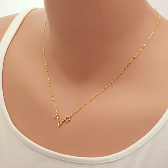 Gänseblümchen 1pc 2015 Neue Mode Personalisierte Fische Halskette Astrologie Fische Sternzeichen Halskette für Frauen-Mädchen Weihnachten Geschenk