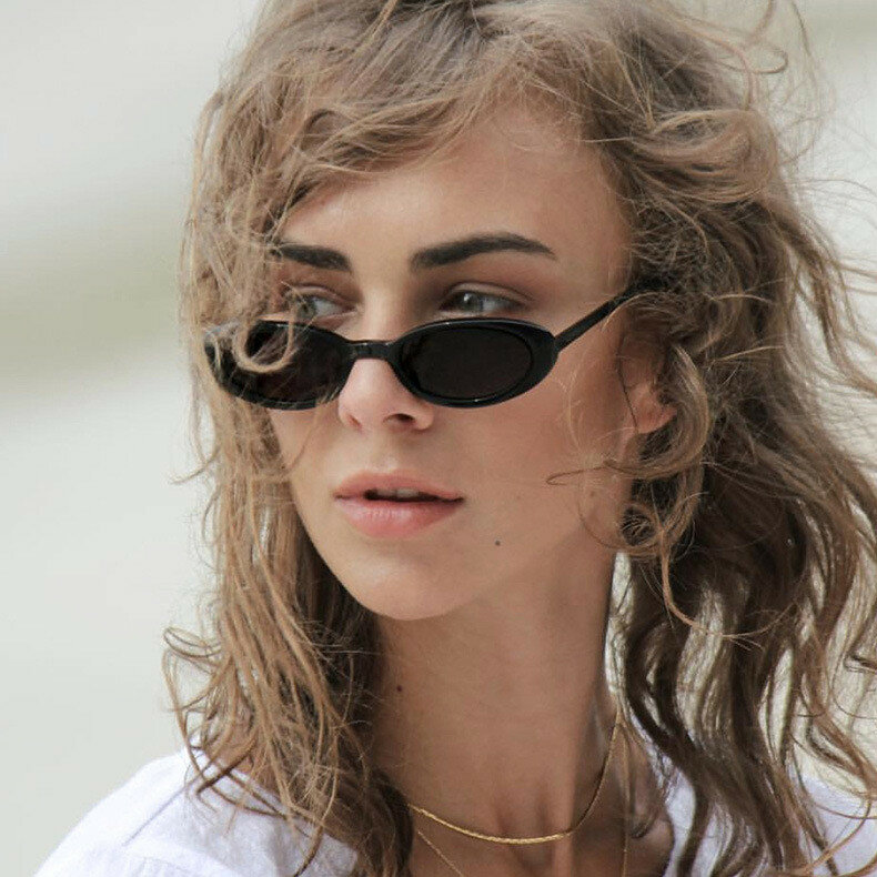 Donne Hotsale moda estate colori unici piccoli occhiali da sole ovali personalità Sexy tonalità accoglienti occhiali da sole UV400 Oculos De Grau