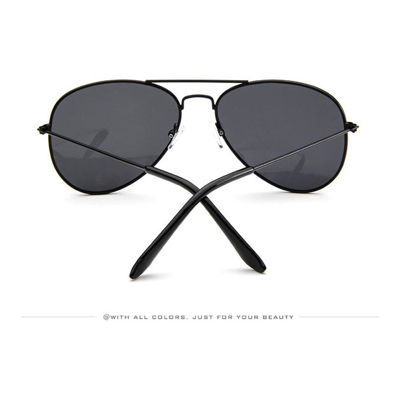 2019 clássico Da Aviação Óculos De Sol Das Mulheres Dos Homens de Condução Óculos de Metal Quadro Masculino Feminino Revestimento Retro Óculos de Sol Espelhos UV400