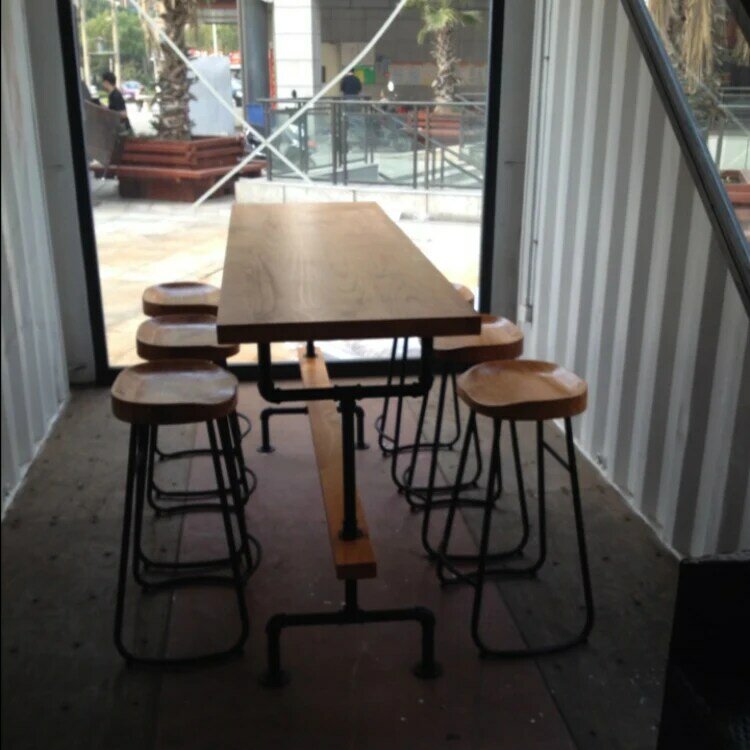 Het dorp van retro meubels, Vintage metal bar tafel, anti roest behandeling, barkruk, 100% houten & metalen tafel, bar meubels set