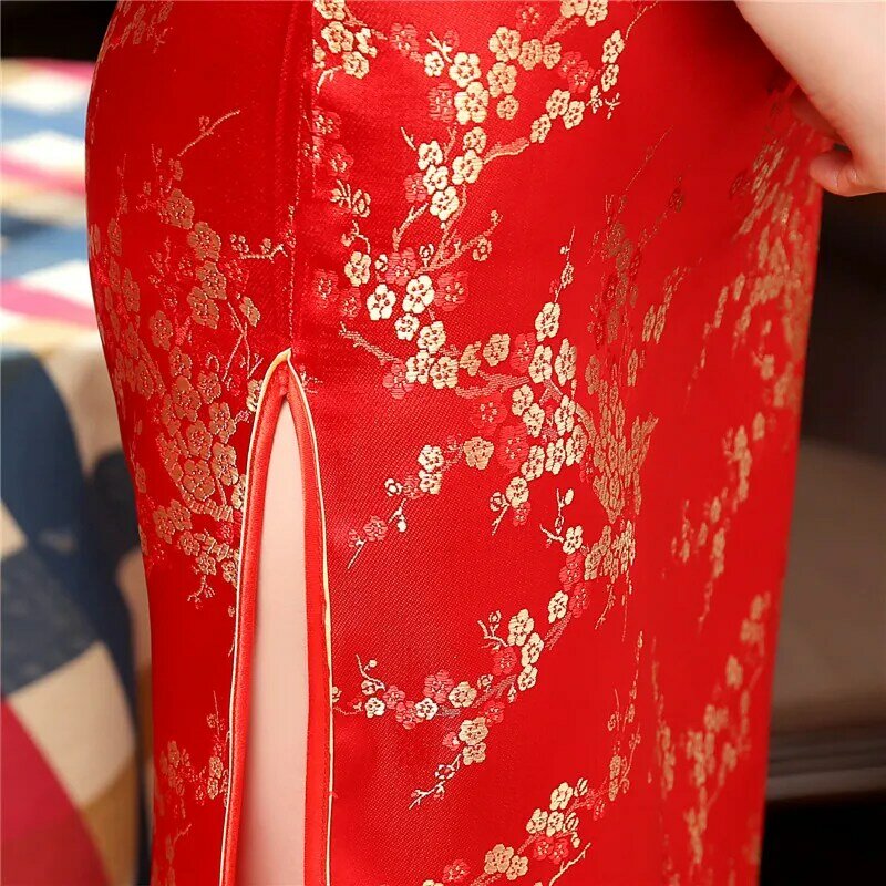 فستان صيني تقليدي طويل ساتان حرير للنساء بدون أكمام مقاس شيونغسام من S إلى 3XL